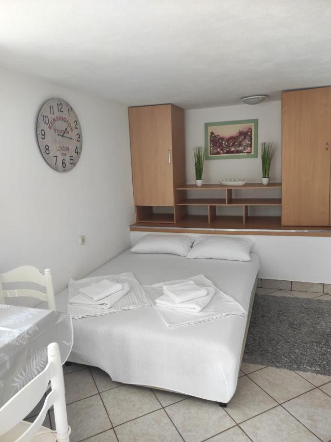Studio Apartment Petrov Šibenik Exterior foto